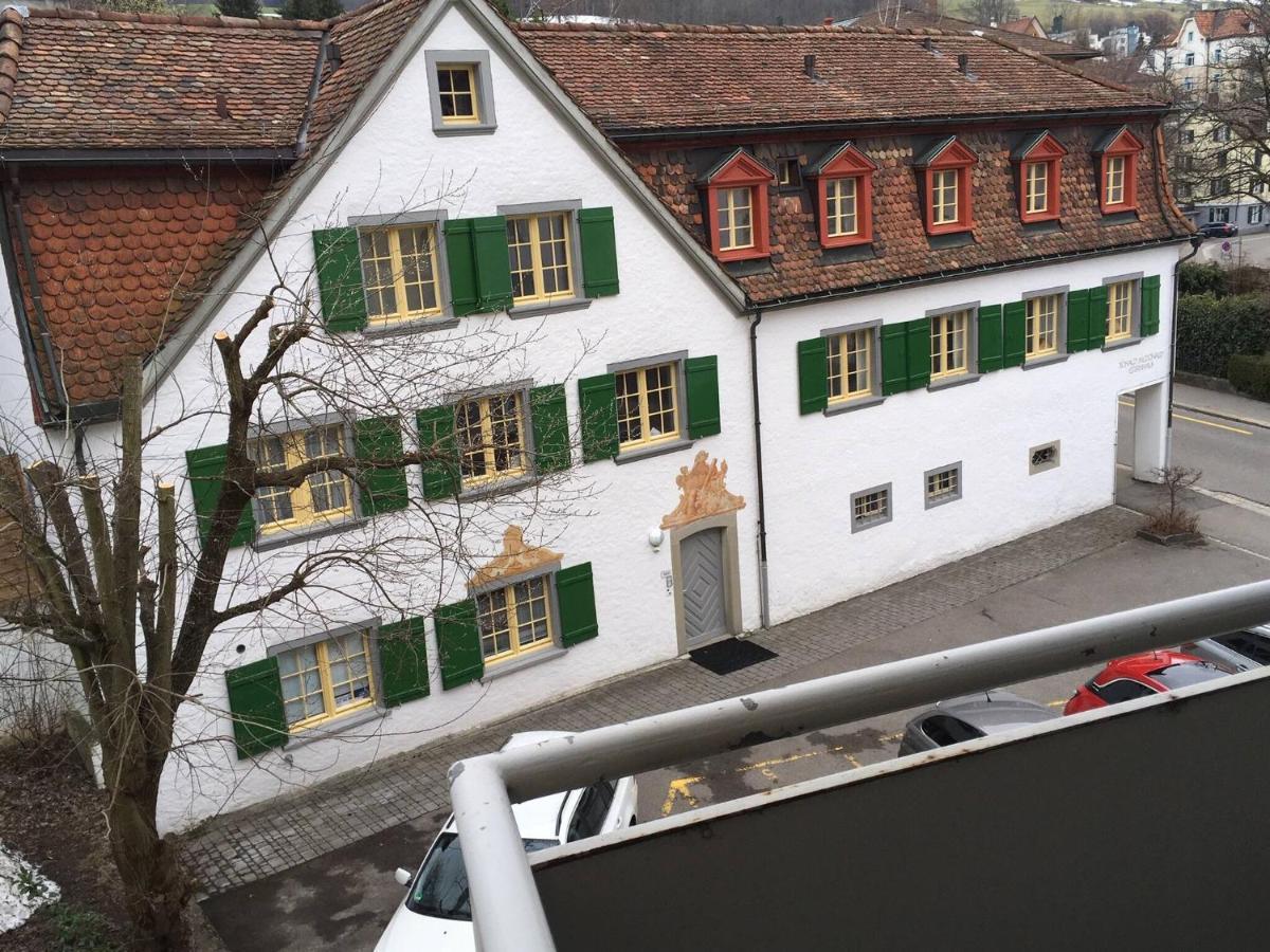 2 Zimmer Mit Balkon, Zentrale Ruhige Lage Sankt Gallen Eksteriør billede